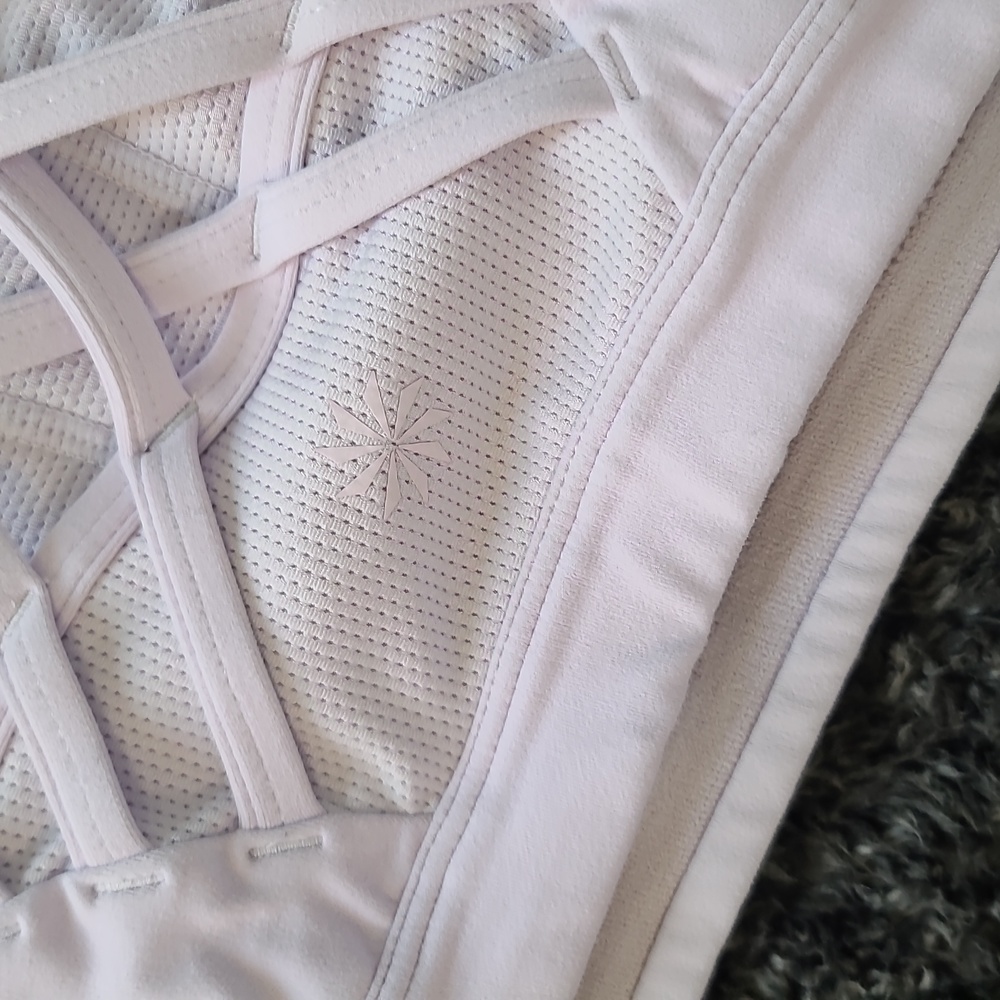 Athleta - Picture 3 of 6